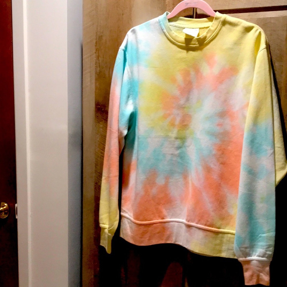 Crew Neck Tie Dye Sweat Shirt